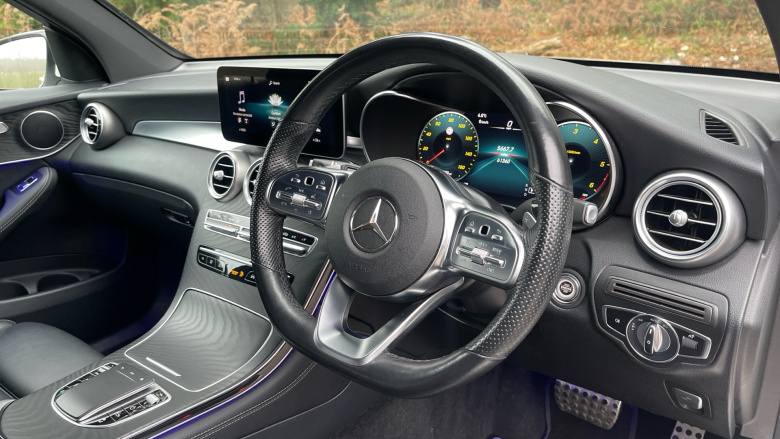 Mercedes-Benz GLC 300d 4Matic AMG Line Premium 5dr 9G-Tronic Diesel Estate